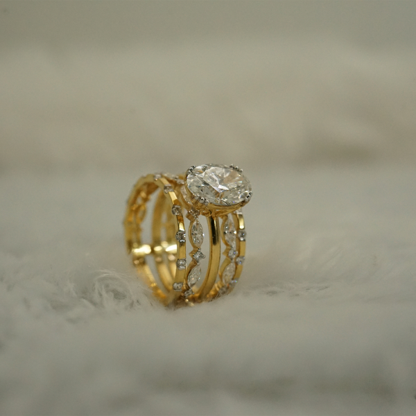 Elegant Oval Shape lab Grown Diamond Ring with 4 Bands - 18kt Gold