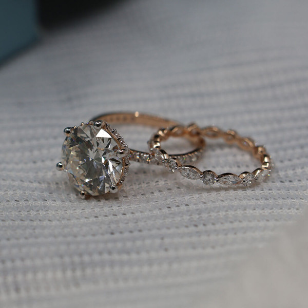 Round Brilliant Cut Lab Created Diamond Wedding Ring 