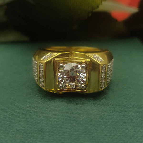 Round Brilliant Shape Lab Grown Men's Diamond Ring