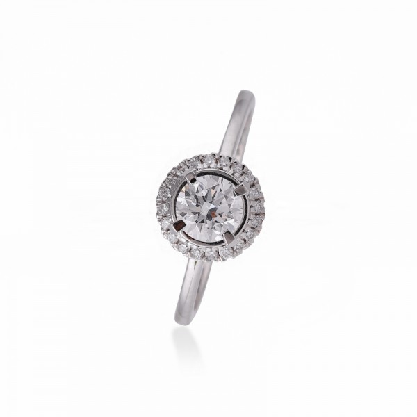 Engagement Halo Ladies Fingure 0.57 Ct Lab Grown Diamond Ring